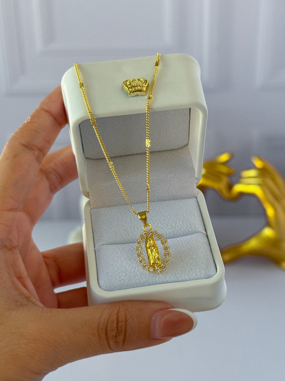Cadena de la Virgen Milagrosa perlada