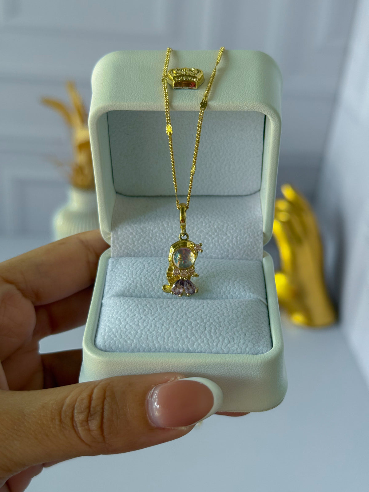 Rapunzel chain