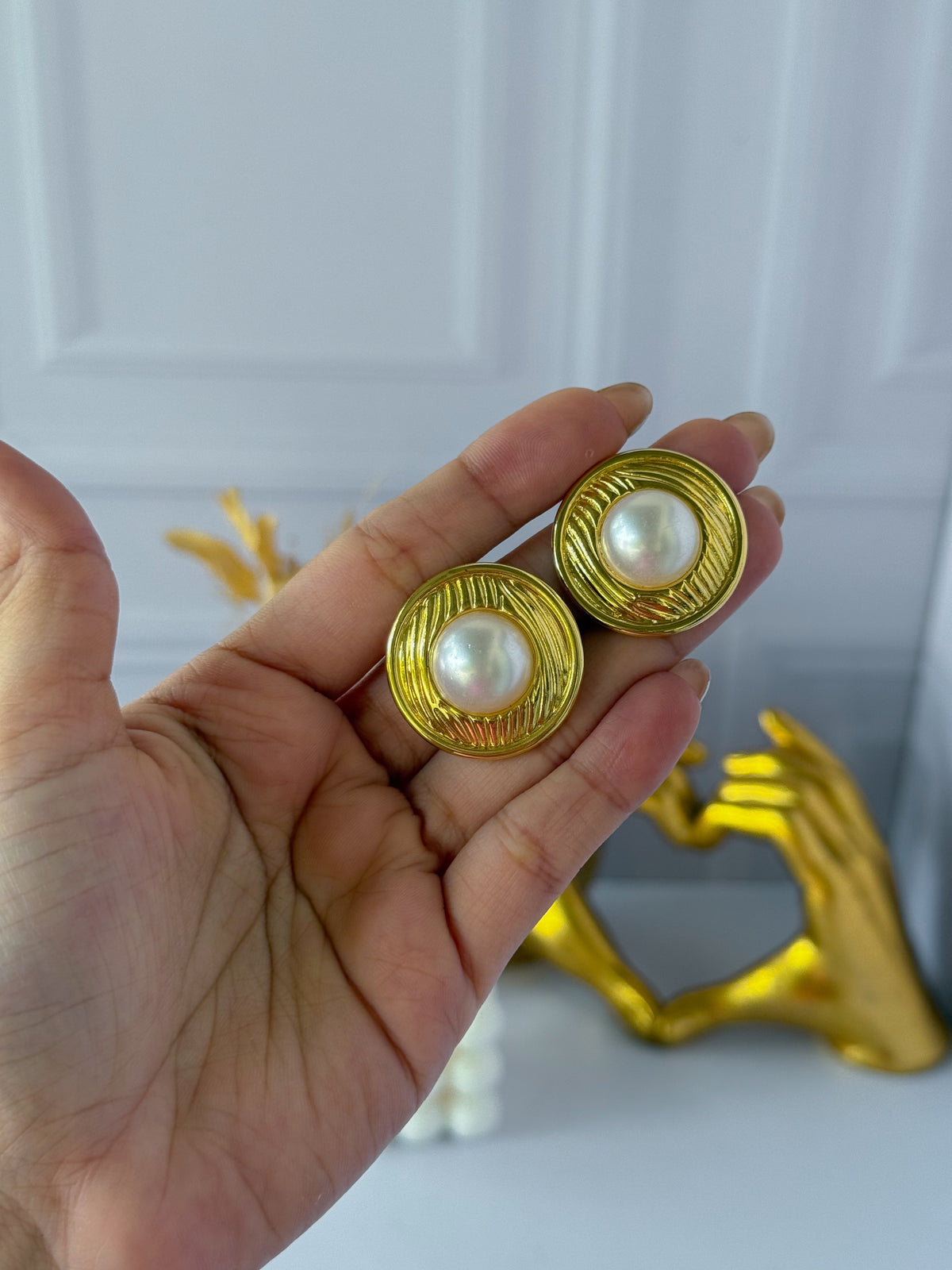 Pendientes de perla redonda