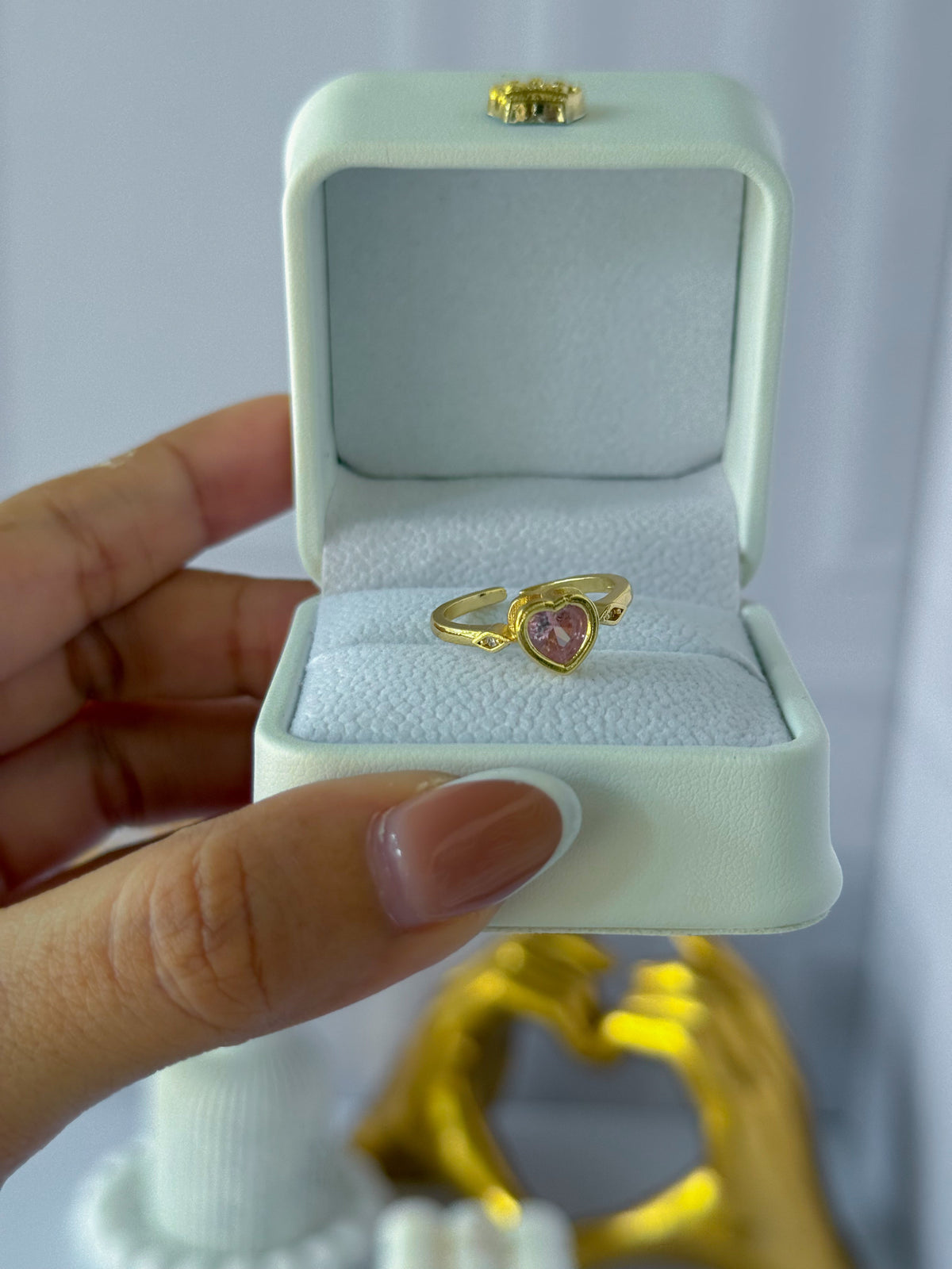 Simple heart ring