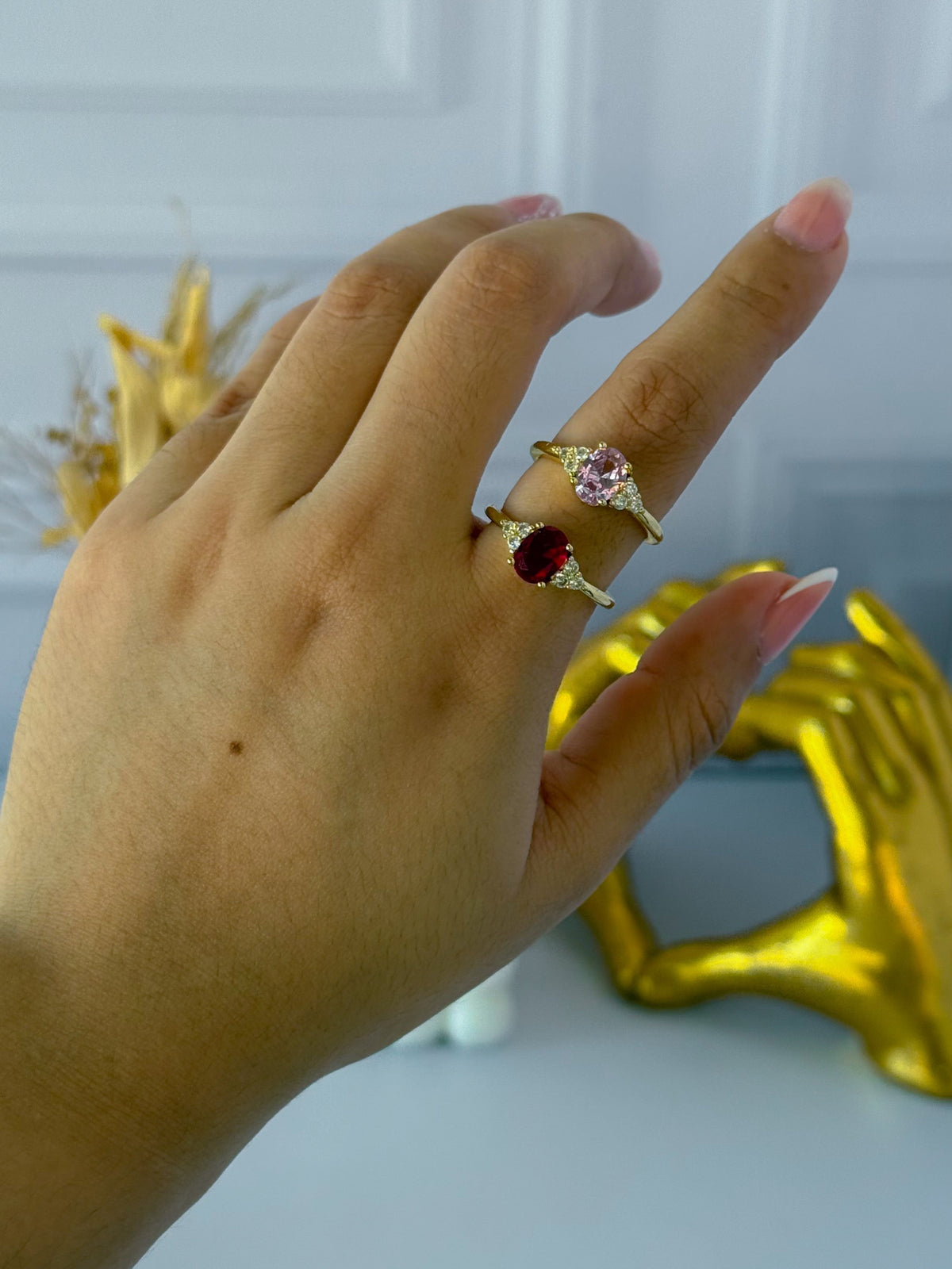 Oval ring