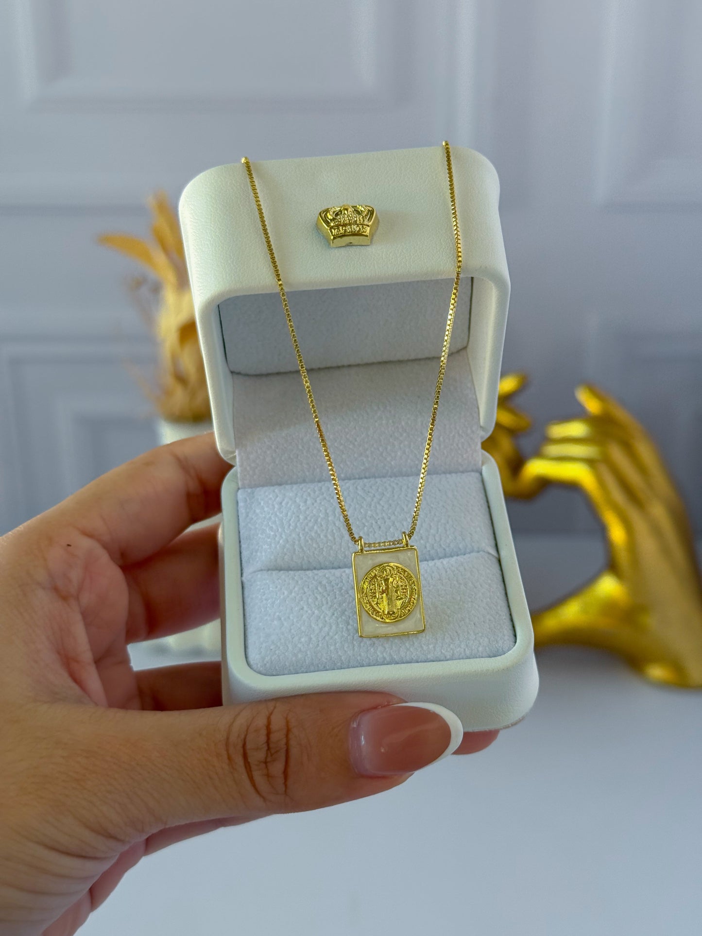Cadena de San Benito con perlas