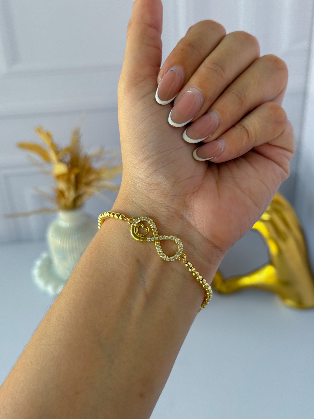 Pulsera de infinito perlada