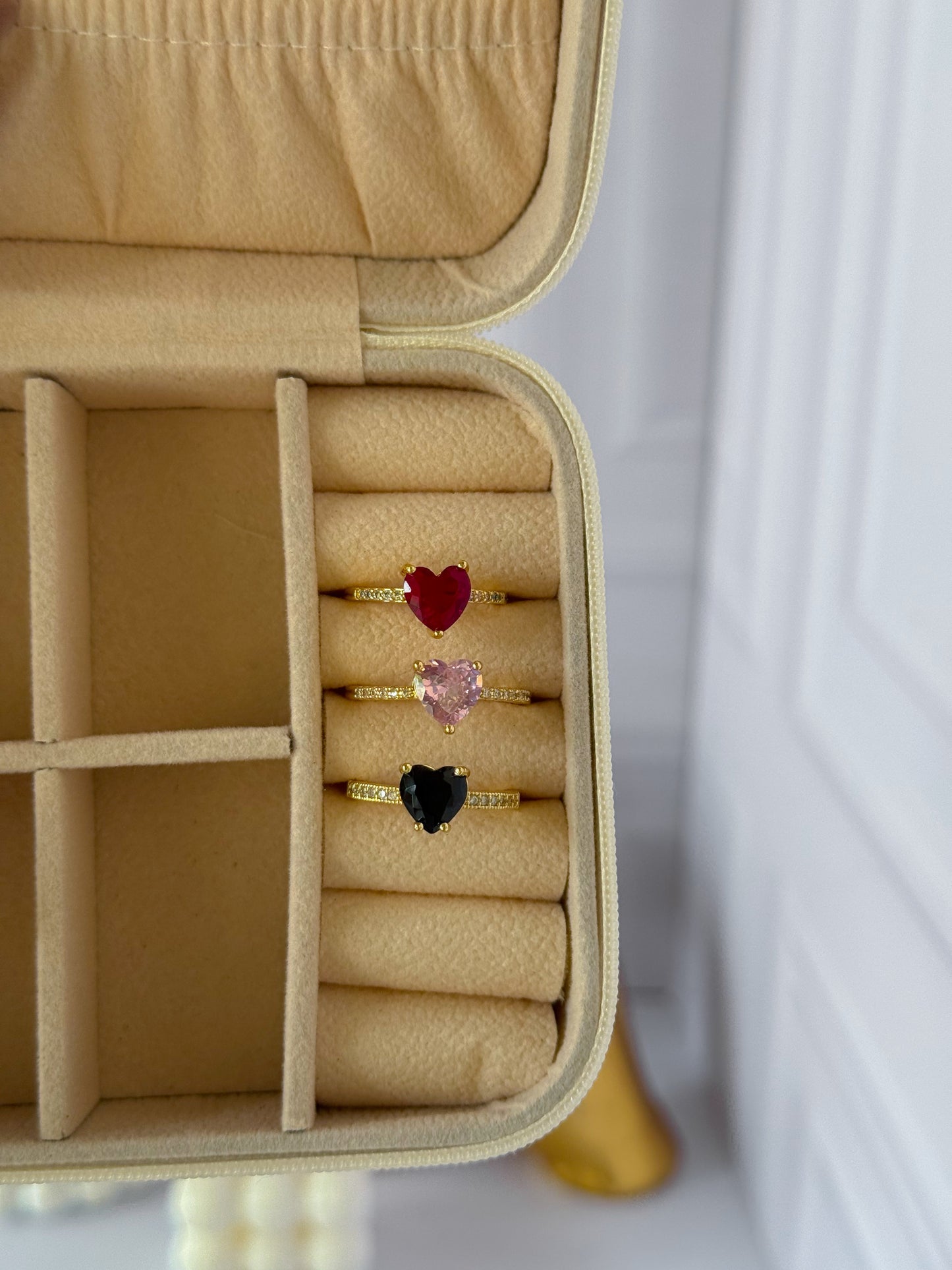 Anillo de corazón grande