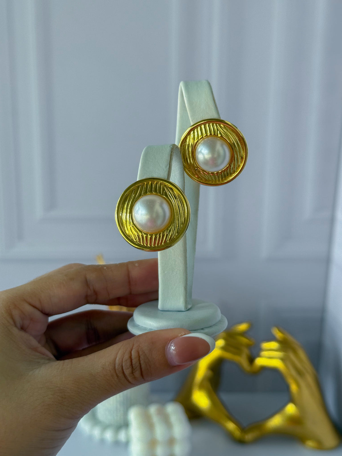 Pendientes de perla redonda