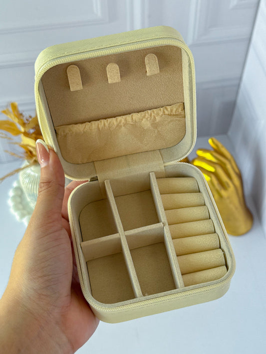 White travel jewelry box