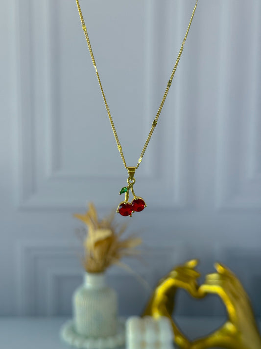 Pequeña cadena de cerezas