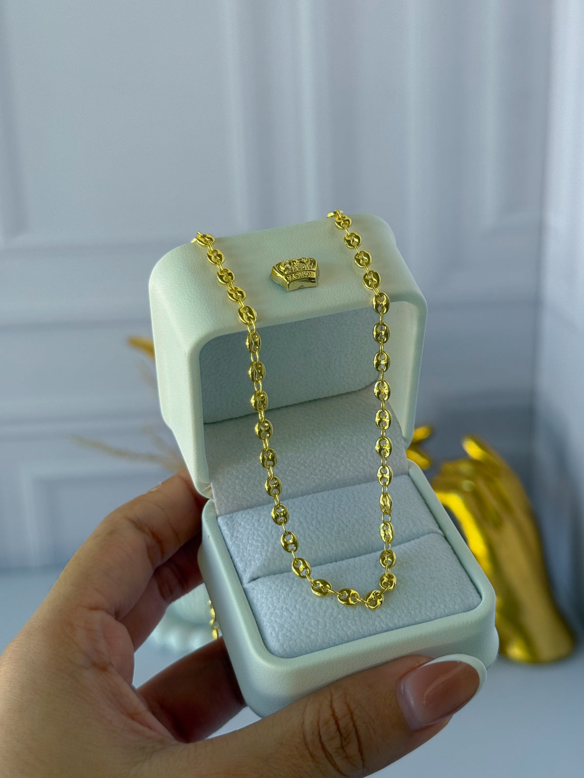 Cadena delgada de Gucci