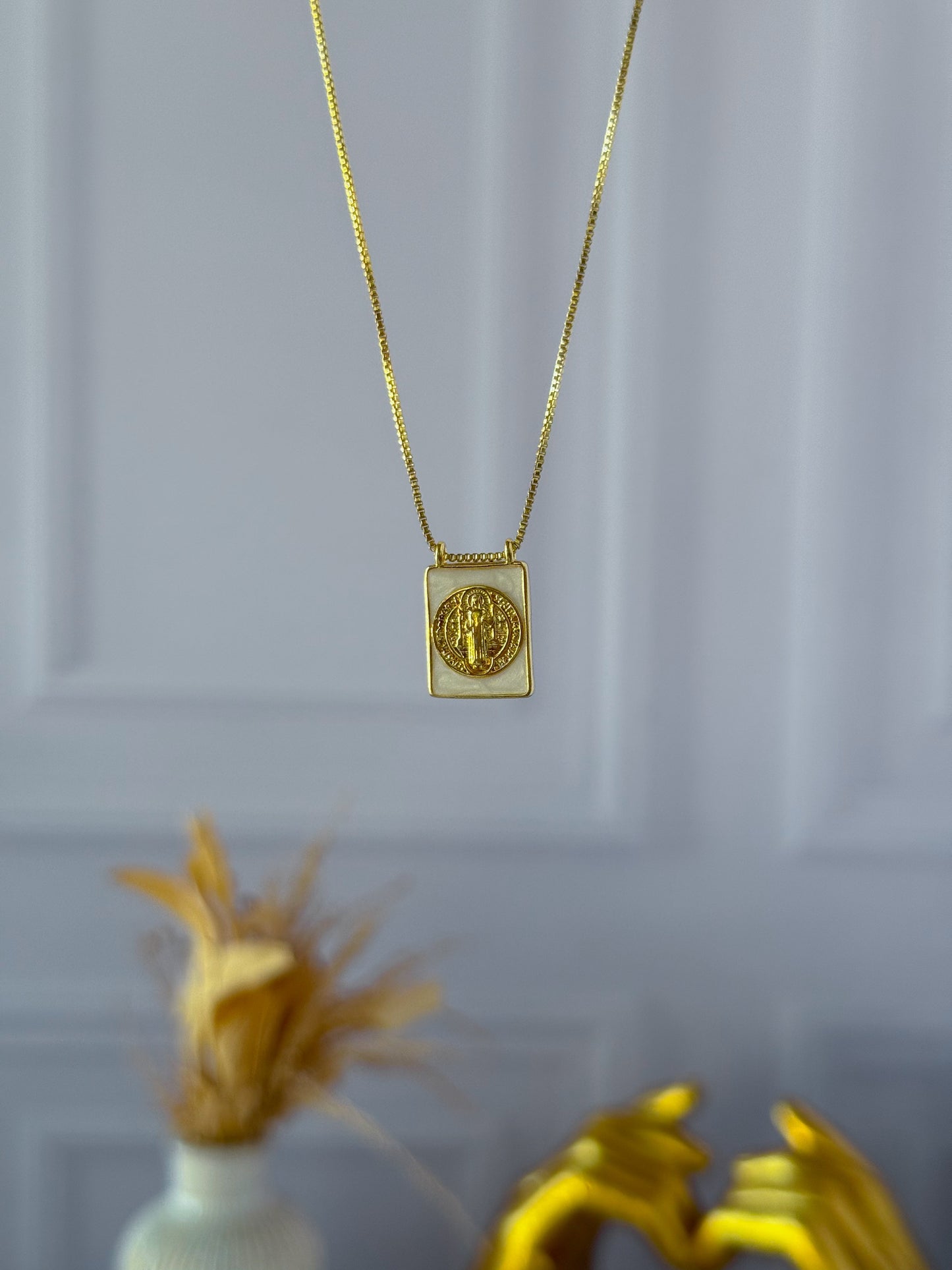 Cadena de San Benito con perlas