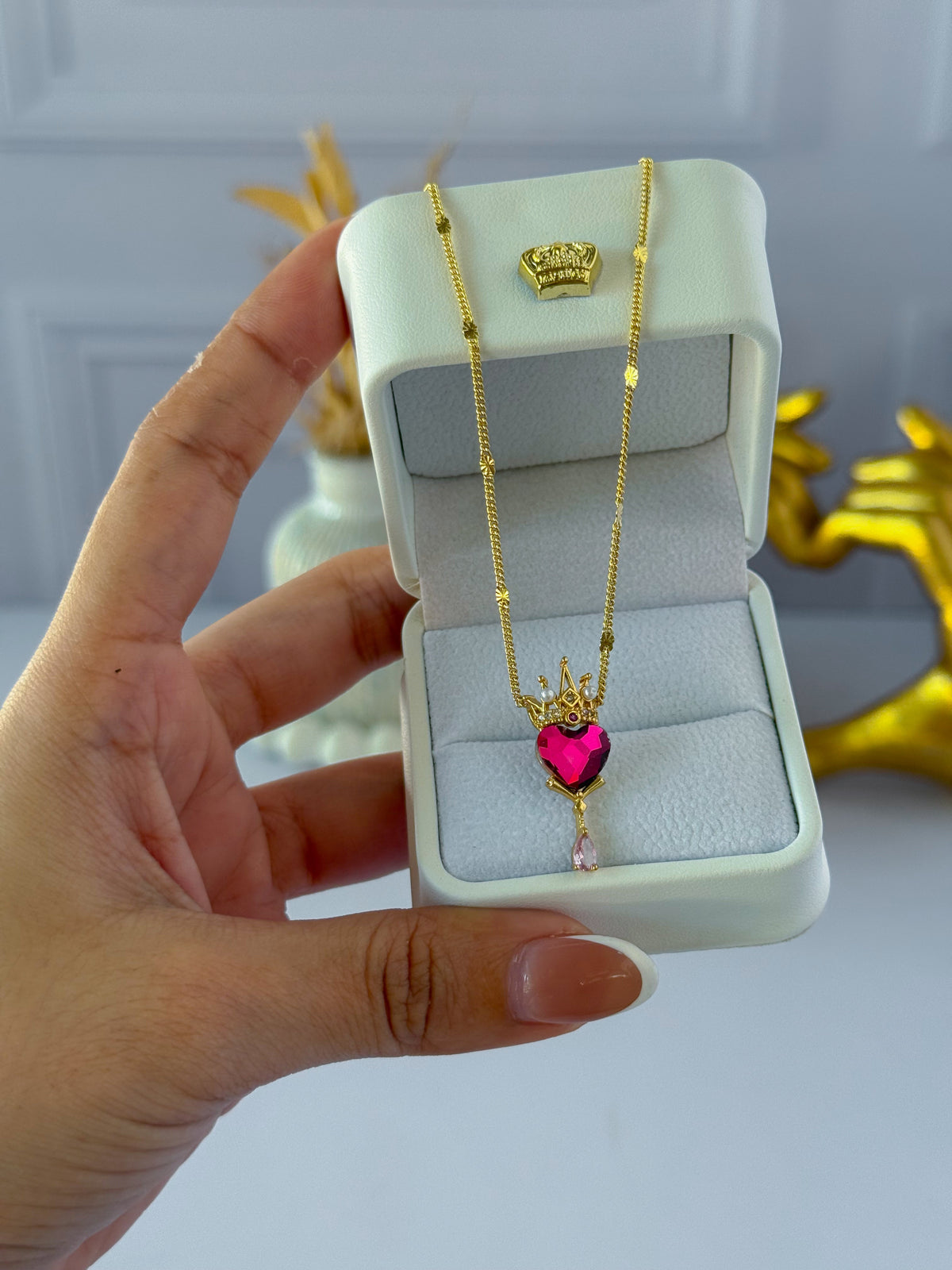 Princess violet chain