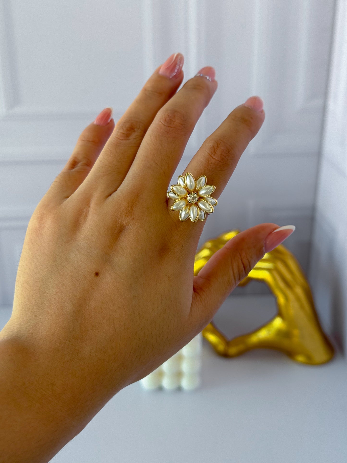 Big flower ring