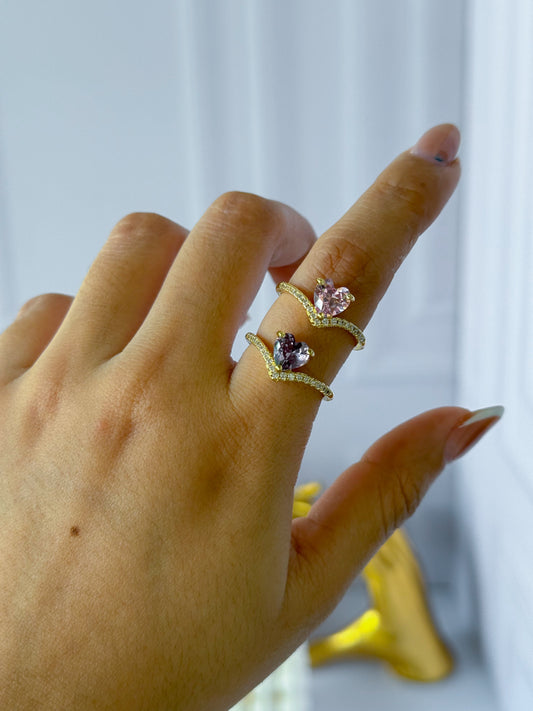 Anillo de corazón con circonitas