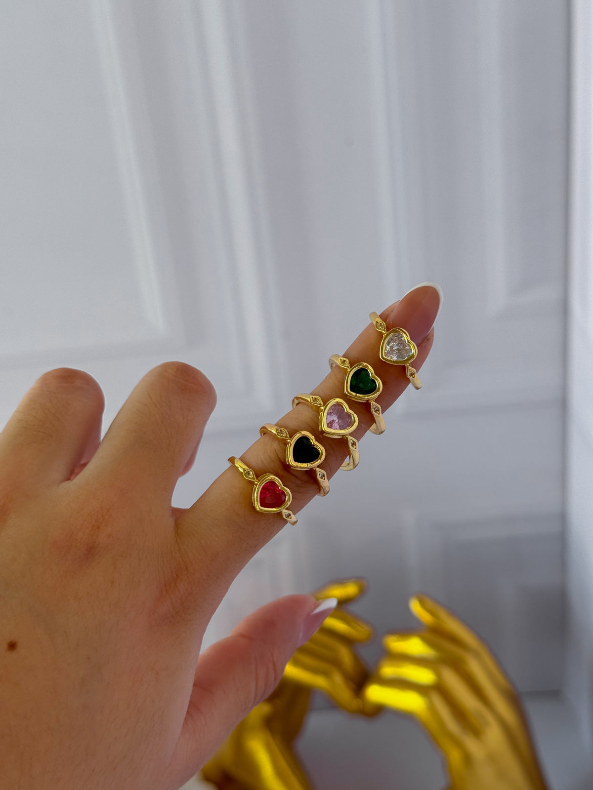 Simple heart ring