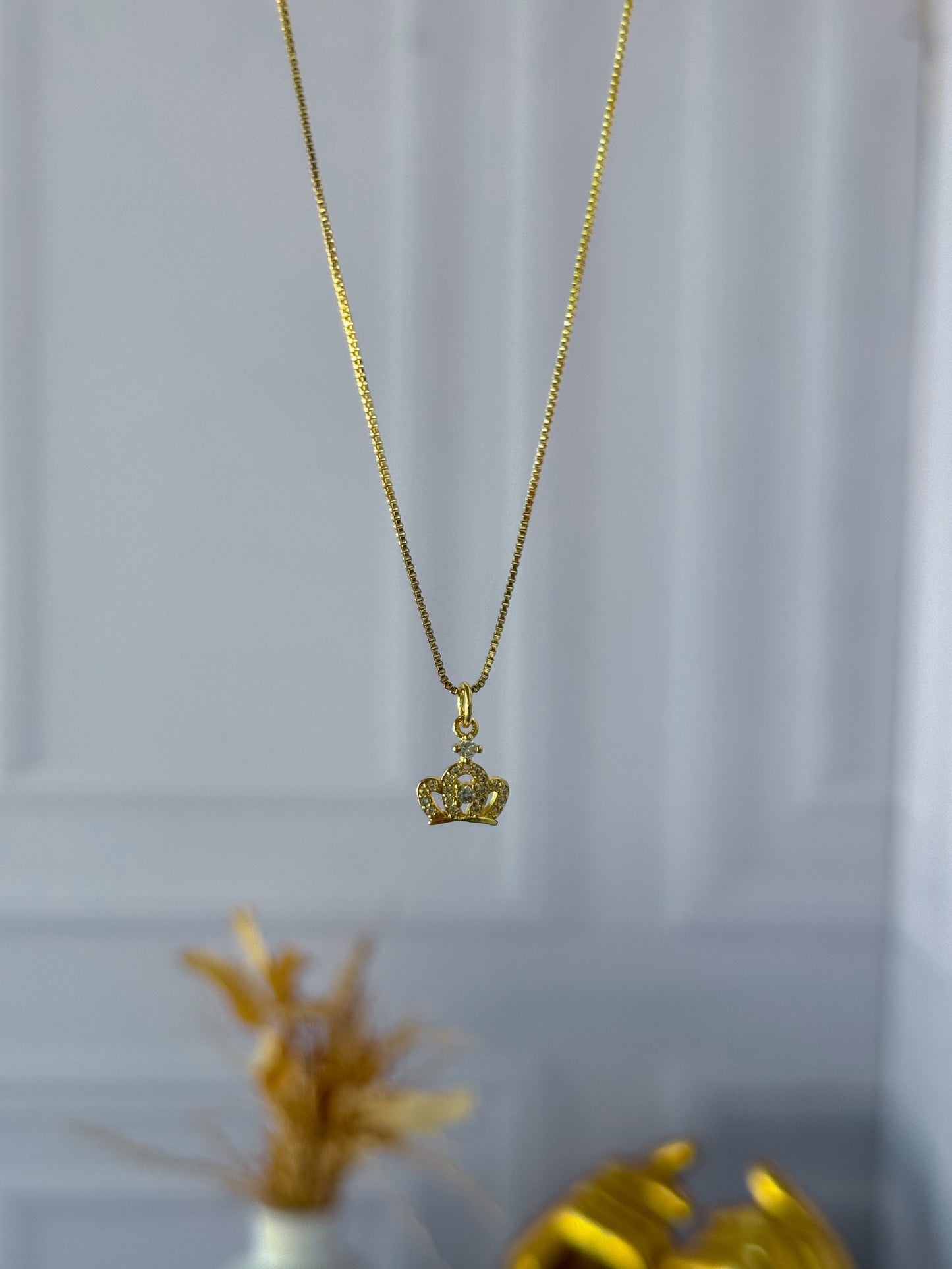 Cadena de corona pequeña