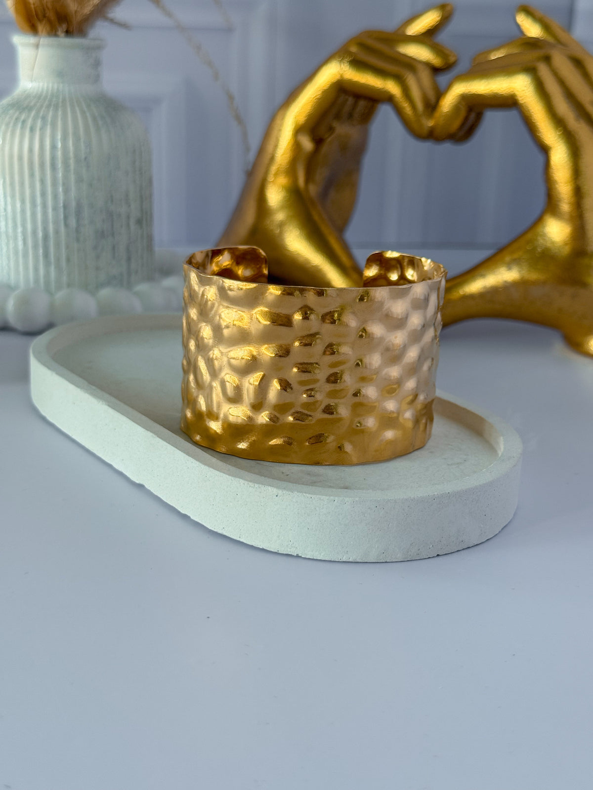 Pulsera de textura grande