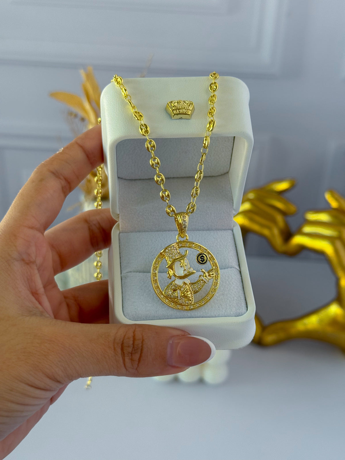Cadena gruesa trenzada de Gucci de oro
