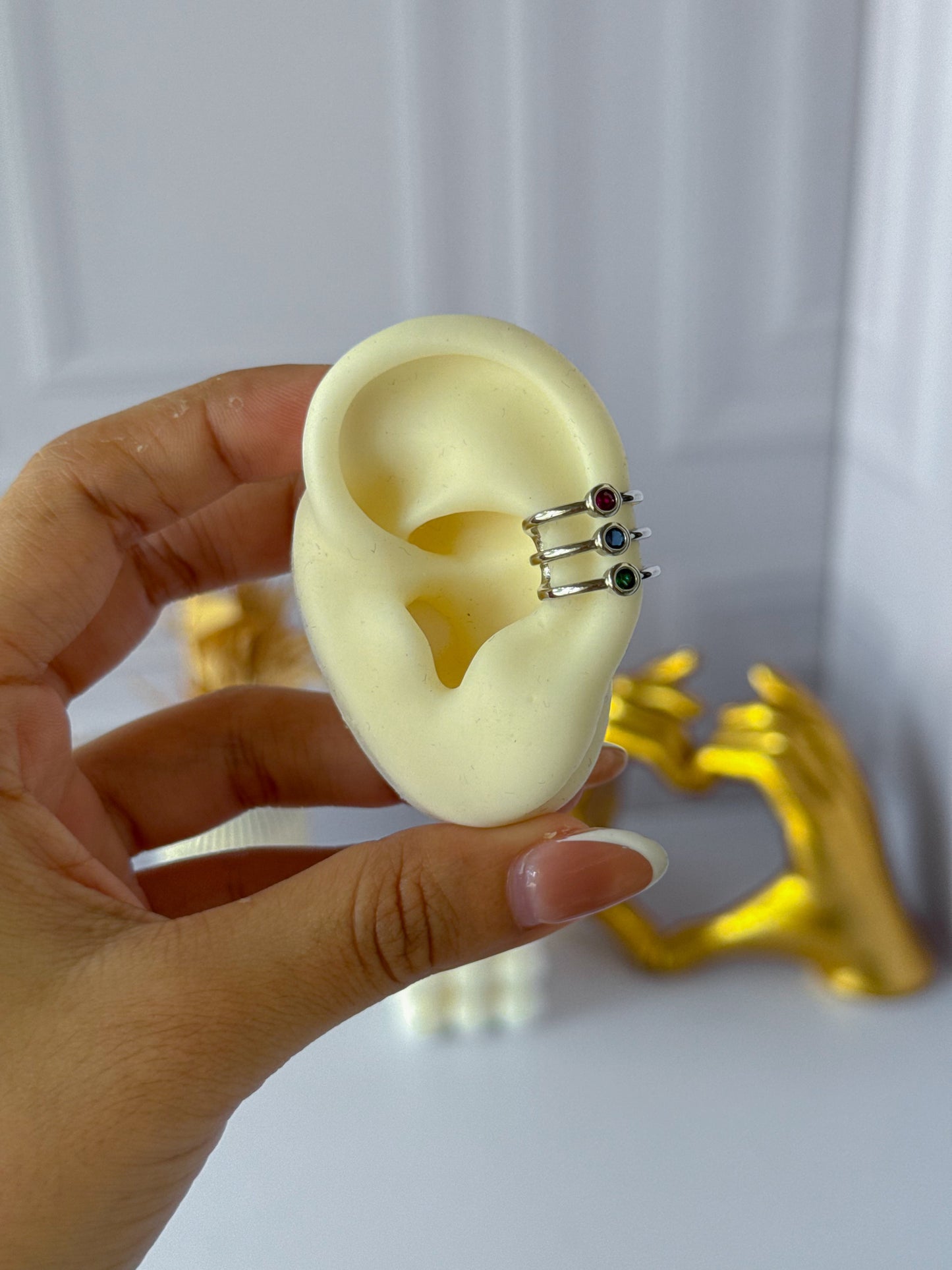Triple brazalete de oreja plateado colores