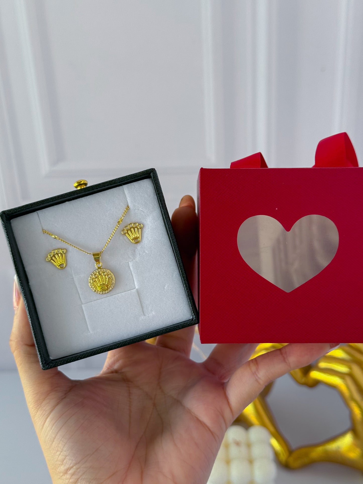Combo Rolex con caja de corazón roja