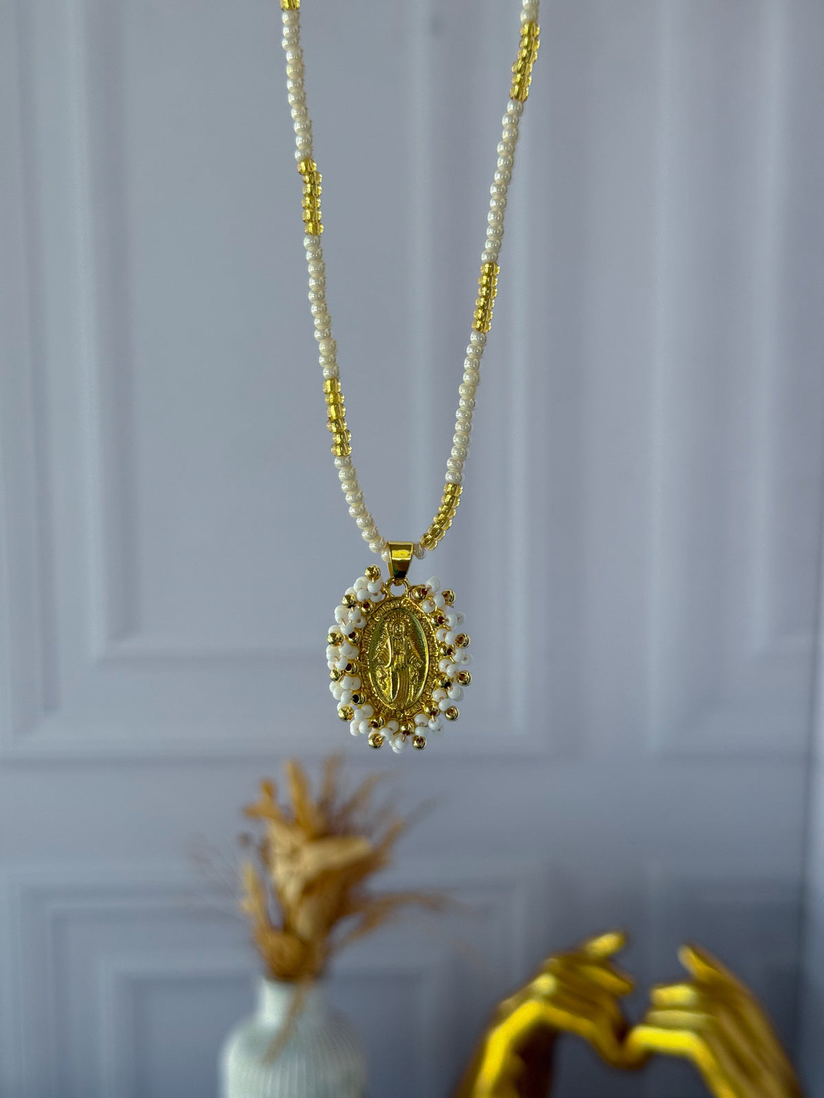 Virgencita de mostacilla